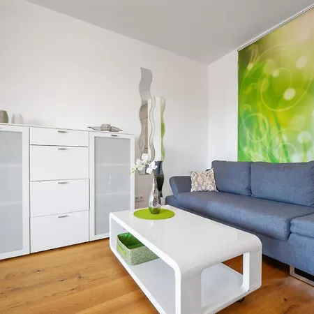 Seeblickwohnung 公寓