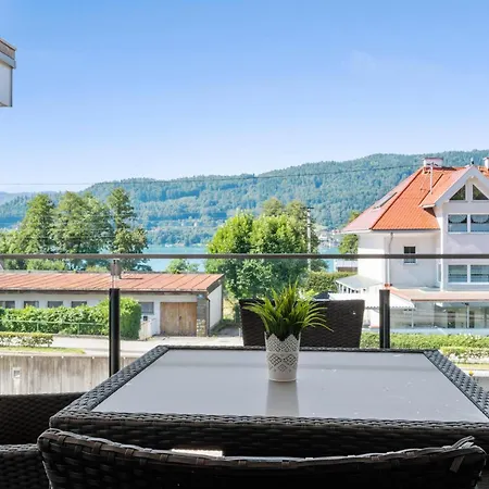 Seeblickwohnung Portschach am Woerthersee