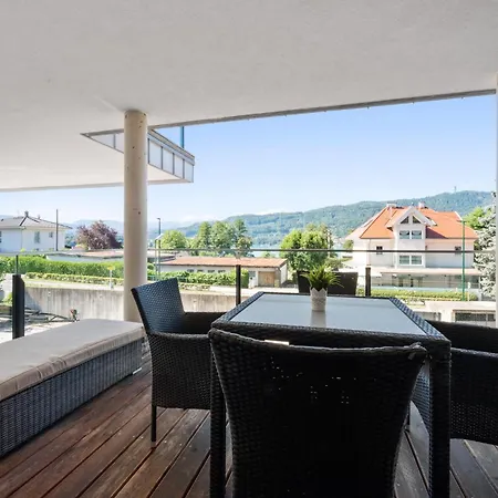 Seeblickwohnung 아파트