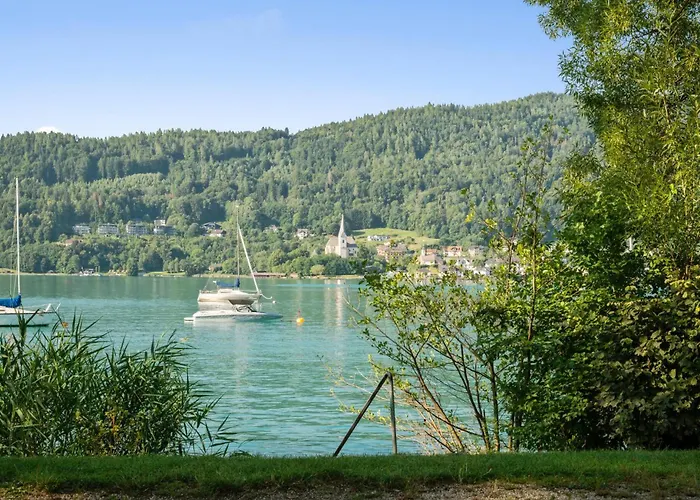 아파트 Seeblickwohnung Pörtschach am Wörthersee